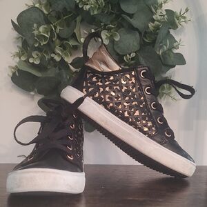 Skechers Black and Gold Sneakers